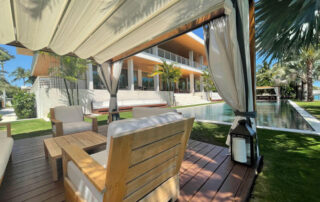 home10-banner-icleaning-services-clean-commercial-postcontruction-biofriendly-ecofriendly-luxury-houses-crib_business-cleaning